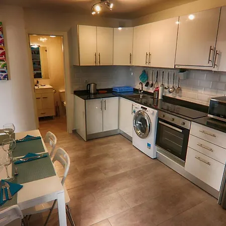 New Town Wifi Netflix アパート カレタ・デ・フステ